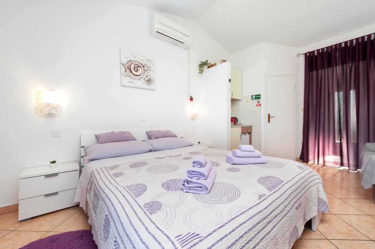 Apartments & Room Anita Rovinj Exterior photo