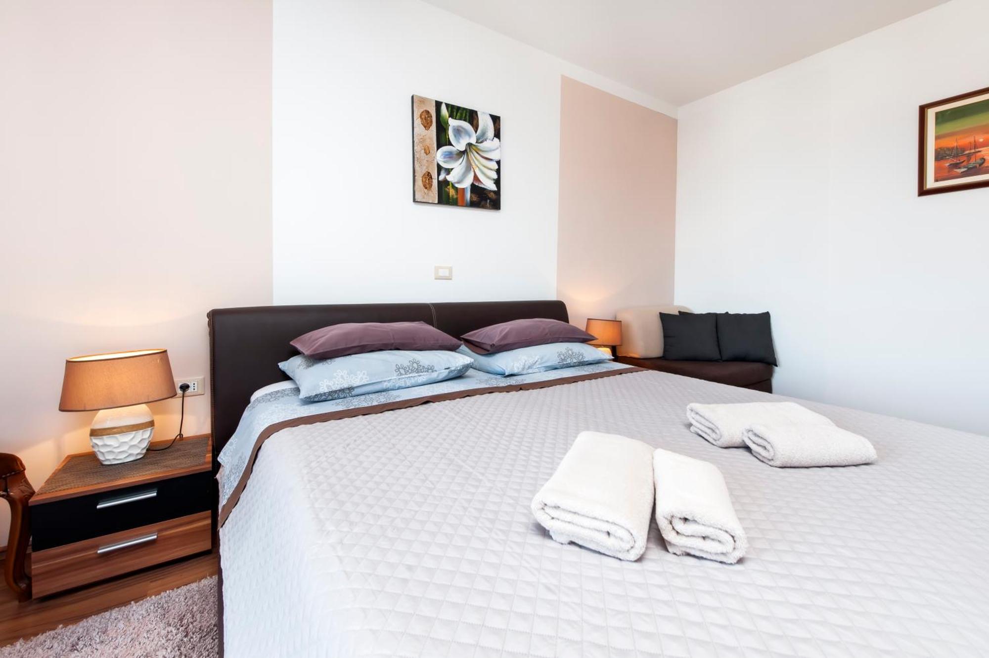 Apartments & Room Anita Rovinj Exterior photo